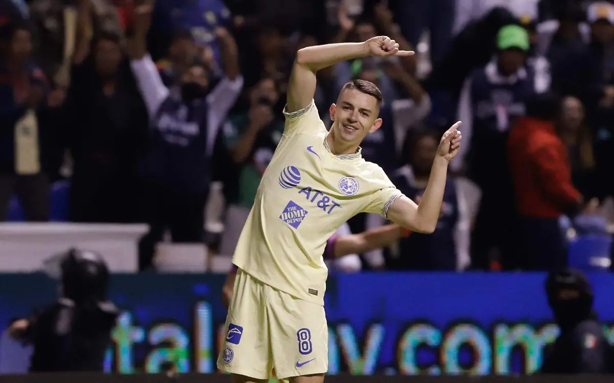 Álvaro Fidalgo lleva al América en la piel, presume tatuaje en honor a su equipo Cuartoscuro (3)